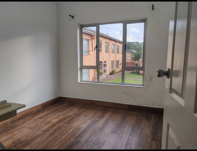 3 BEDROOM DUPLEX FOR SALE IN ESCOMBE